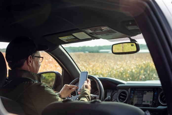 FHG phone in vehicle