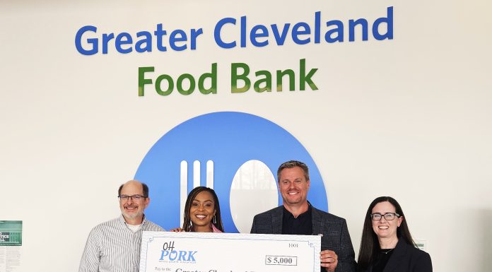 Ohio Pig Farmers Remain Committed to Fight Hunger in Northeast Ohio